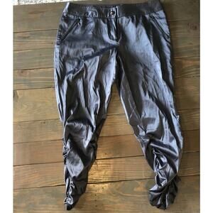 Kensie shiny silver gray cinched cropped pants women's size 12